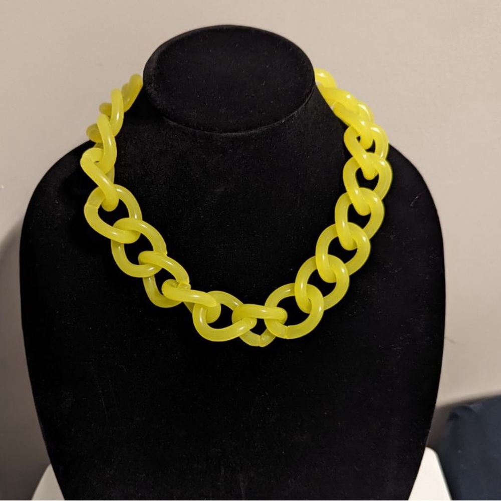 Talbots Yellow Plastic Chain Necklace